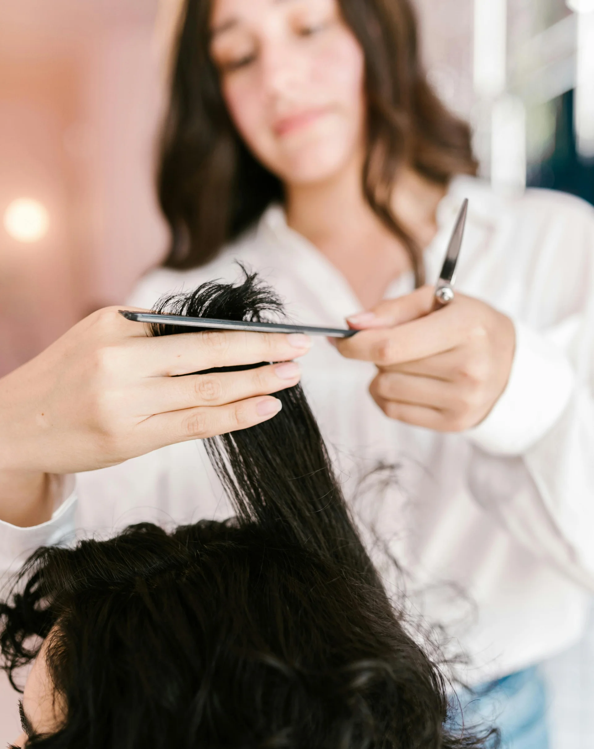 Great Reasons to Entrust Hair Care to the Professionals